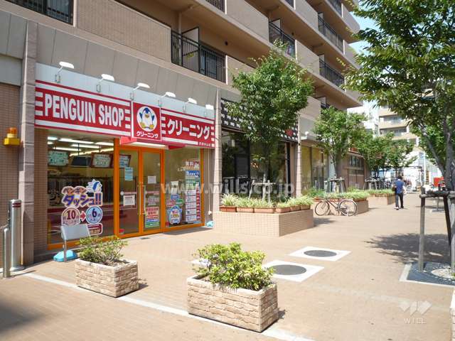 1階に店舗部分があります。