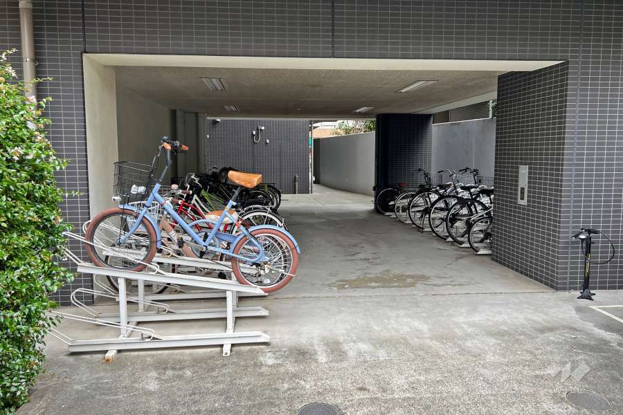 駐輪場