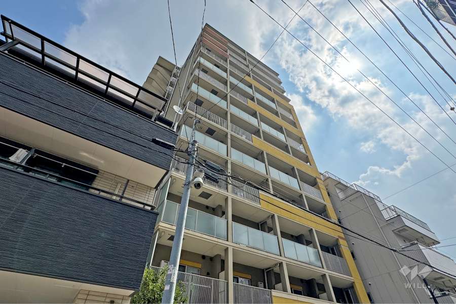 ライジングプレイス浅草弐番館の外観（西側から）