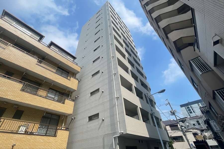 コンシェリア・デュー入谷の外観（南東側から）