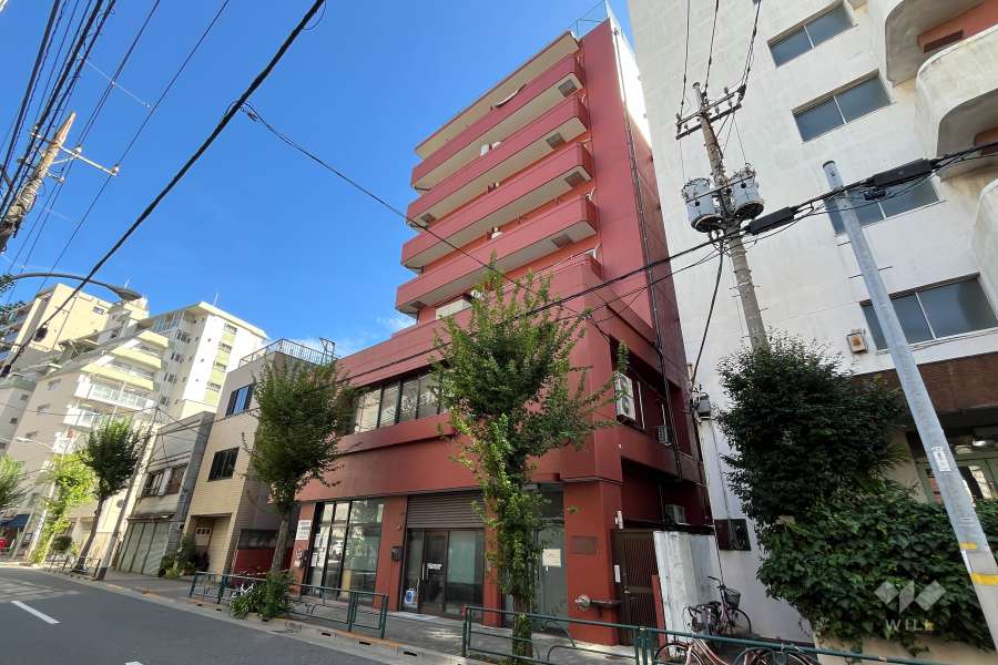 鶯谷ハイムの外観（北西側から）
