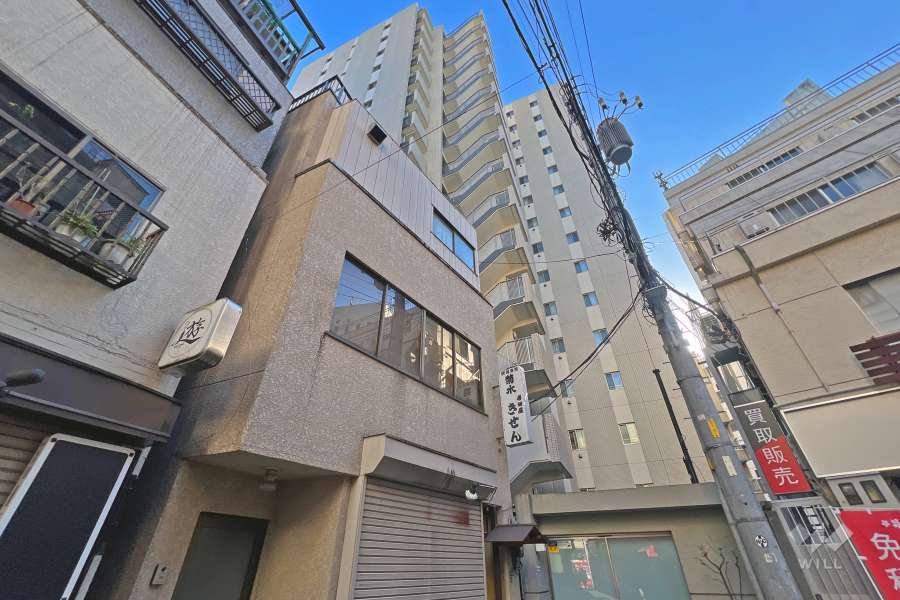 イニシア上野根岸の外観（北側から）