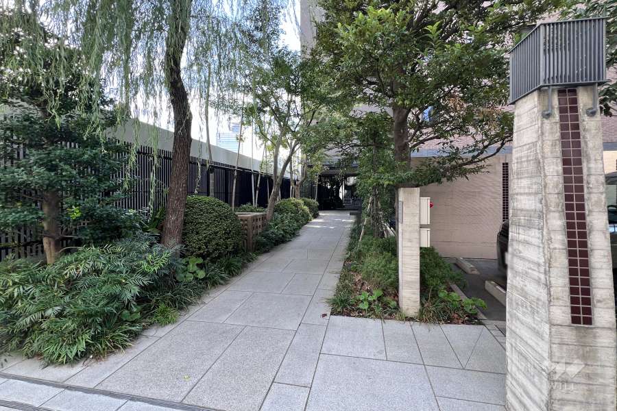 エントランスアプローチ