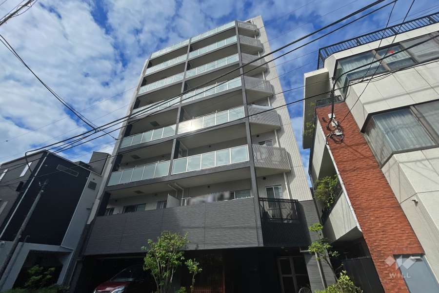 ルネ浅草イーストの外観（東側から）