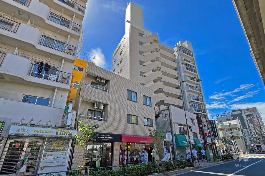 ラミアール鶯谷駅前の外観（北西側から）