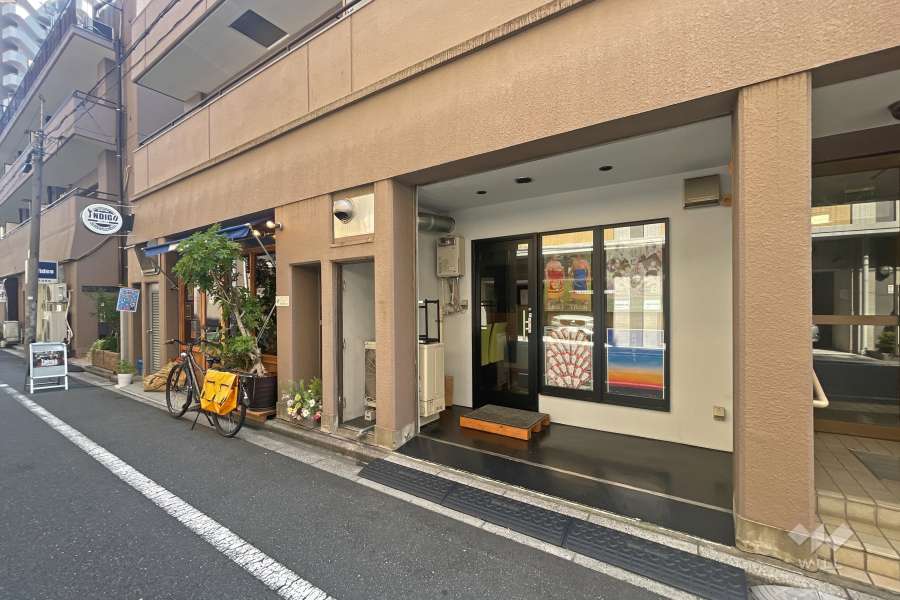 1階テナント