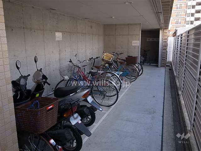 駐輪場