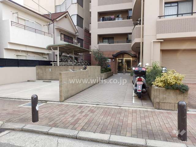 エントランスアプローチ