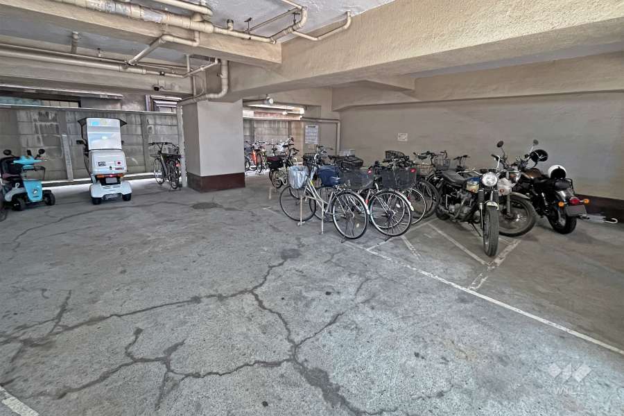 バイク置場・駐輪場