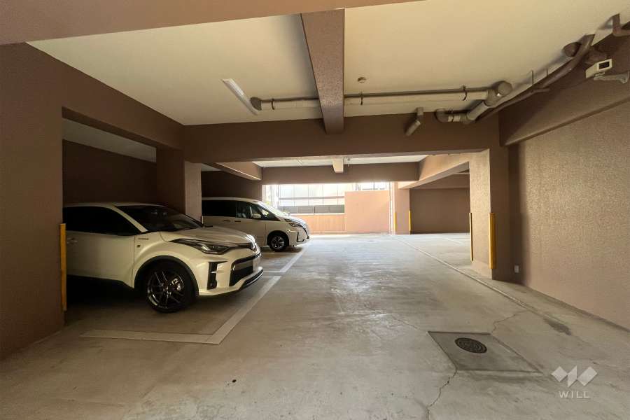 敷地内駐車場（屋内平面式）