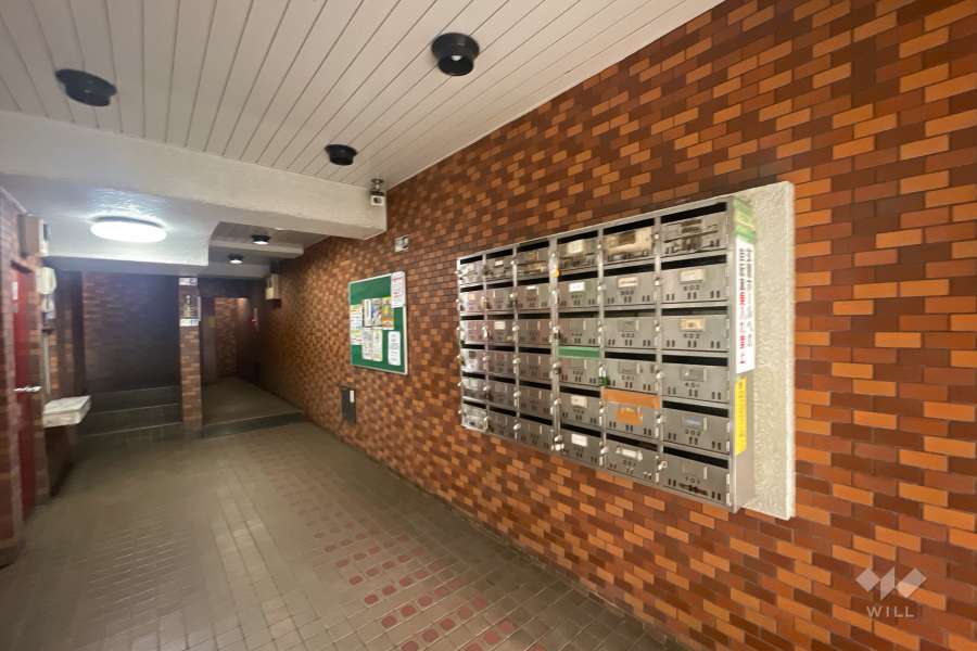 エントランスホール