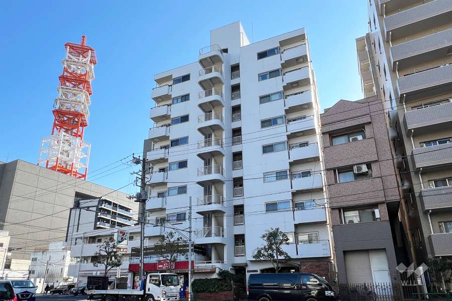 朝日グリーンハイツの外観（北西側から）　