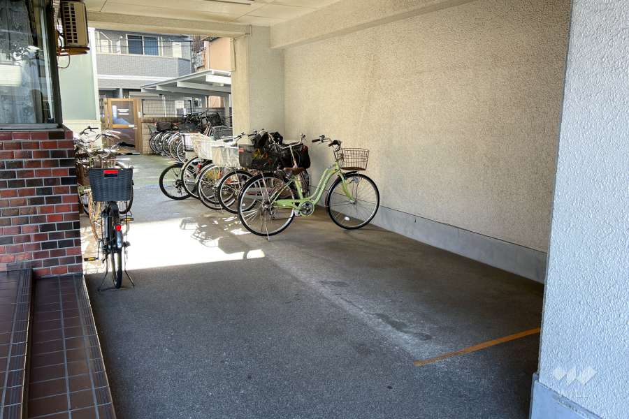 駐輪場・バイク置場