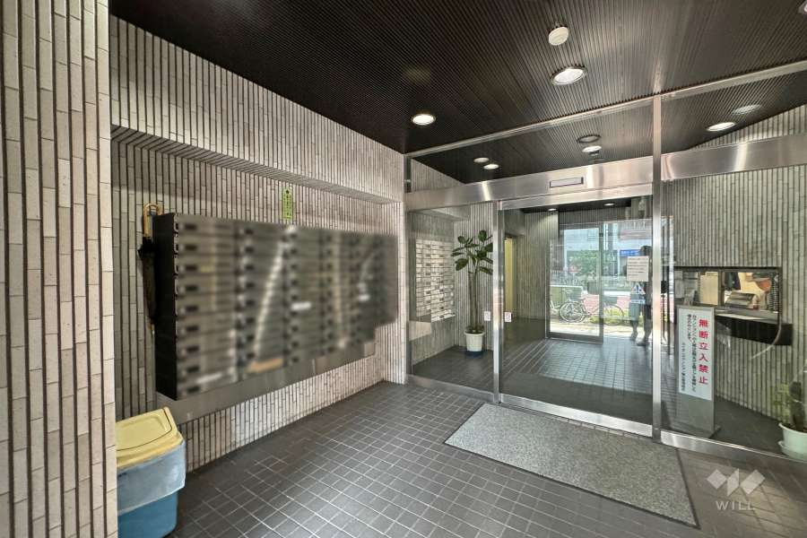 エントランスホール