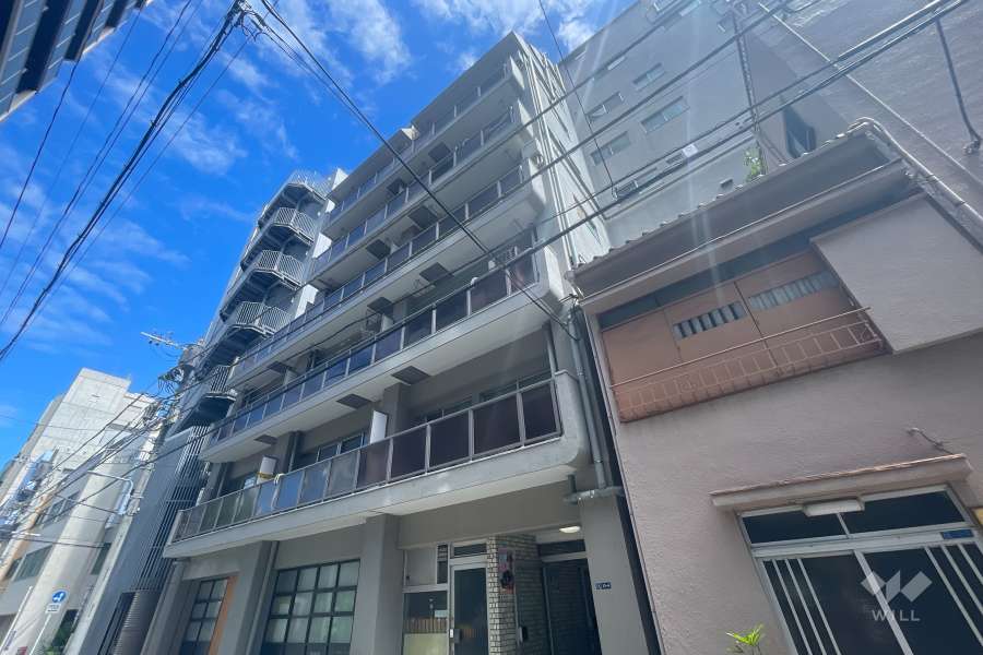 大蔵シャルムの外観（南西側から）　