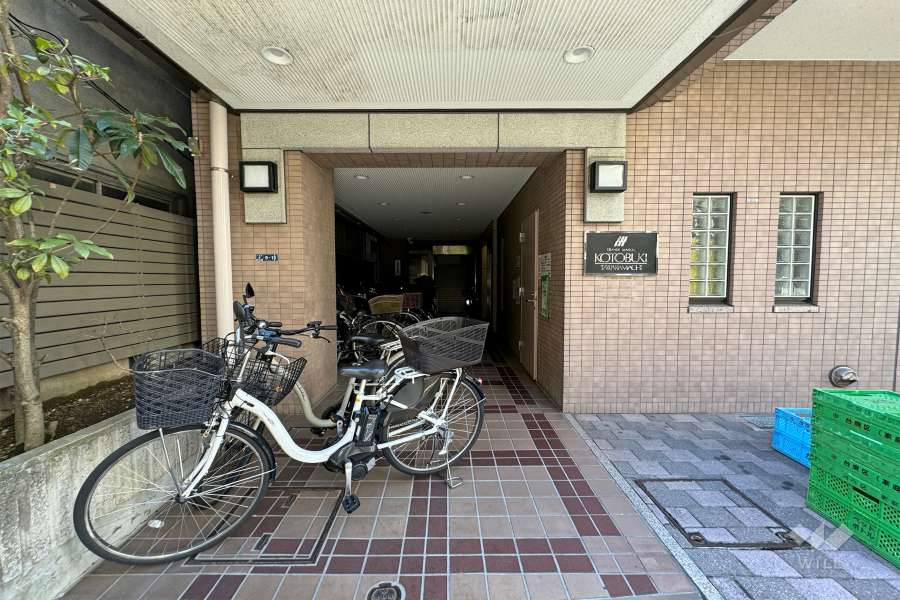 エントランスアプローチ