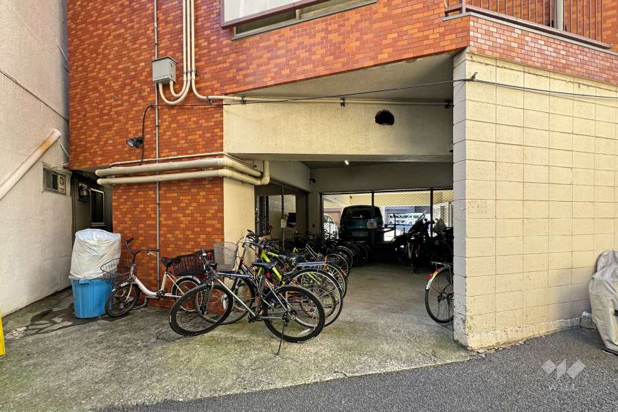駐輪場