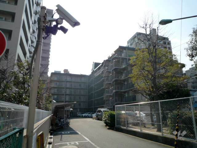 日商岩井東灘マンションの外観（北東側から）