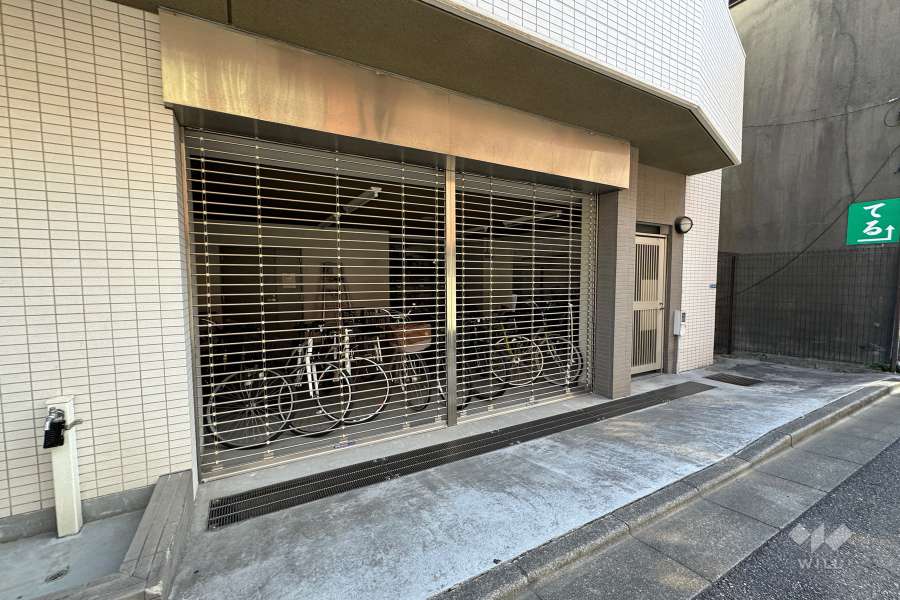 駐輪場　