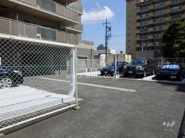 敷地内駐車場（屋外機械式）