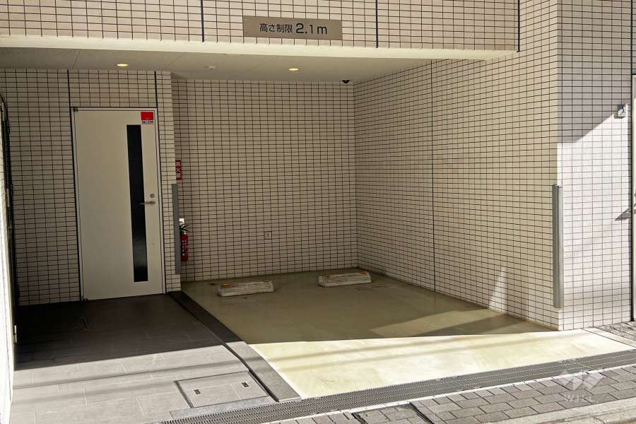 敷地内駐車場（屋内平面式）