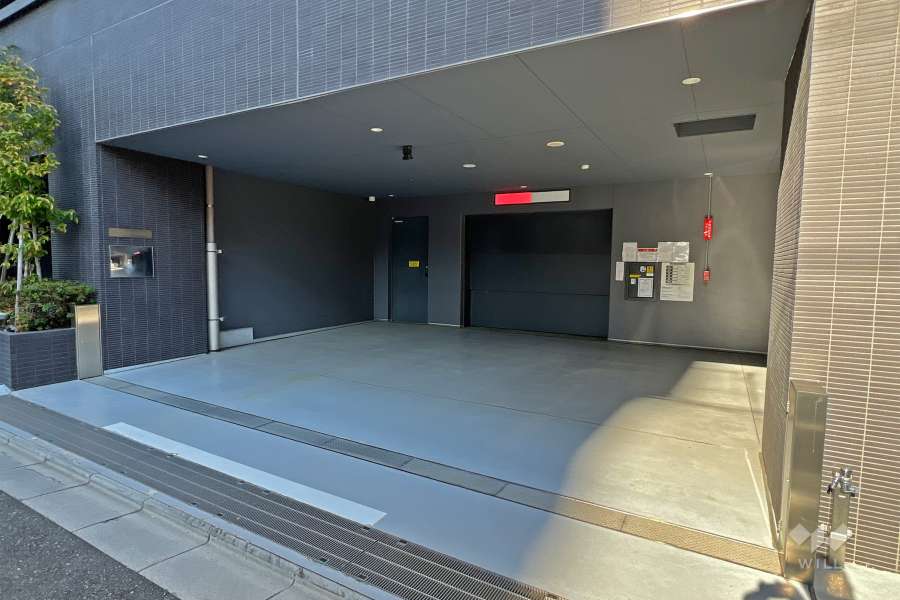 敷地内駐車場（屋内機械式）