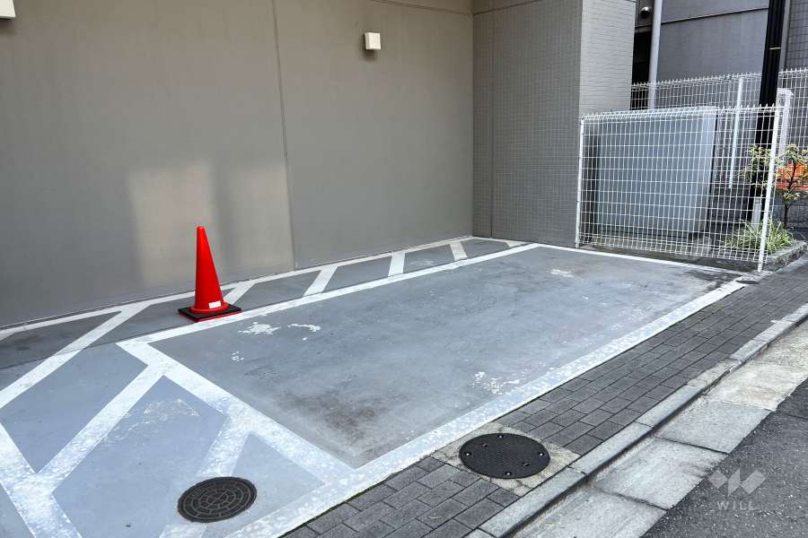 敷地内駐車場（屋外平面式）