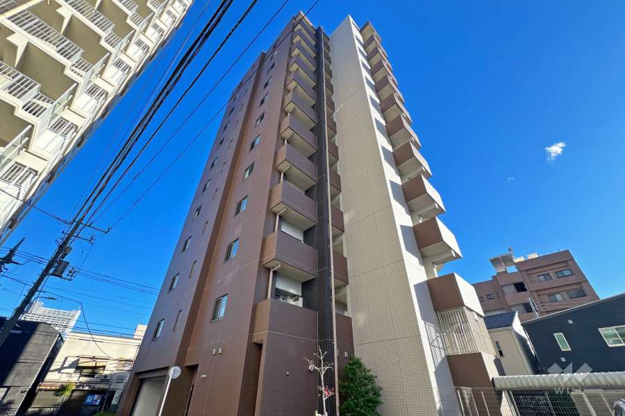 フォースター南千住の外観（北西側から）