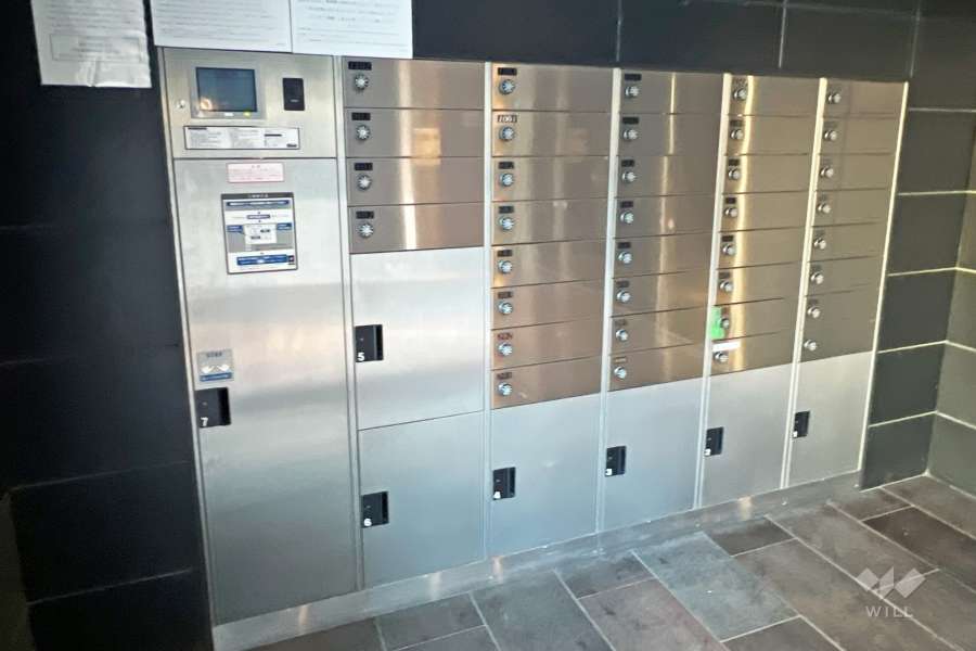 宅配ボックスと共用ポスト