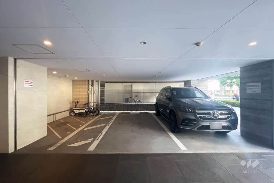 敷地内駐車場（屋内平面式）