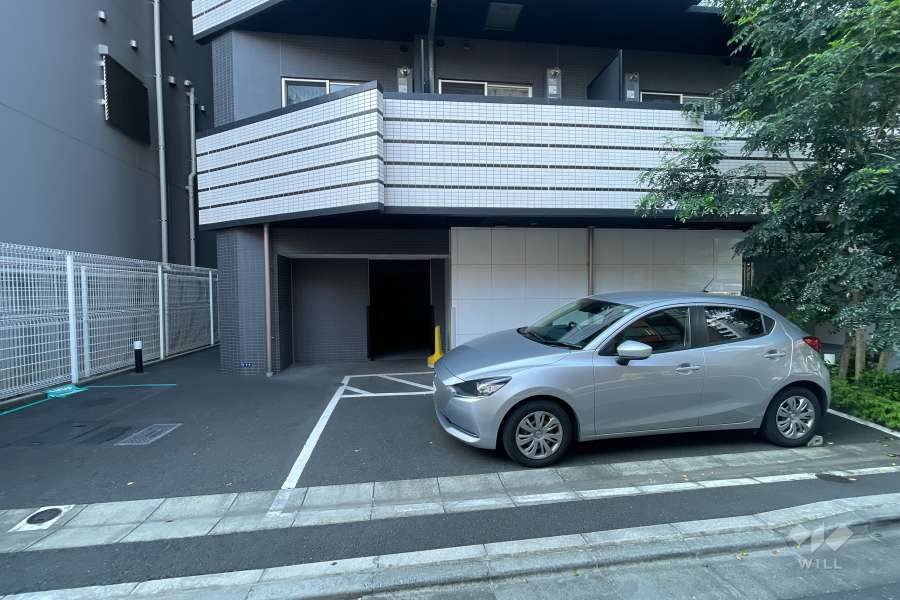 敷地内駐車場（屋外平面式）