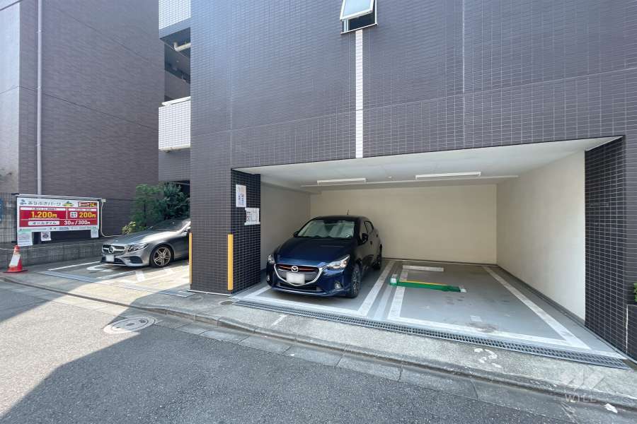 敷地内駐車場（屋内平面式・屋外平面式）