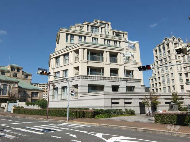 オーキッドコート左峯館（南西側から）