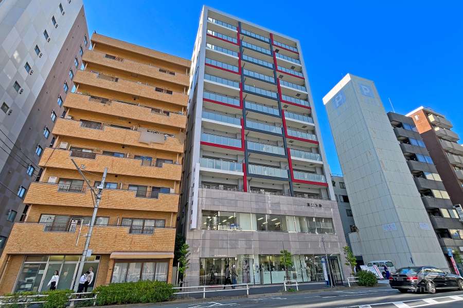 パレステージ秋葉原の外観（南東側から）