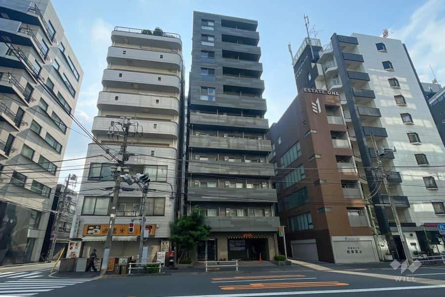 プレミアムキューブジー上野の外観（北西側から）