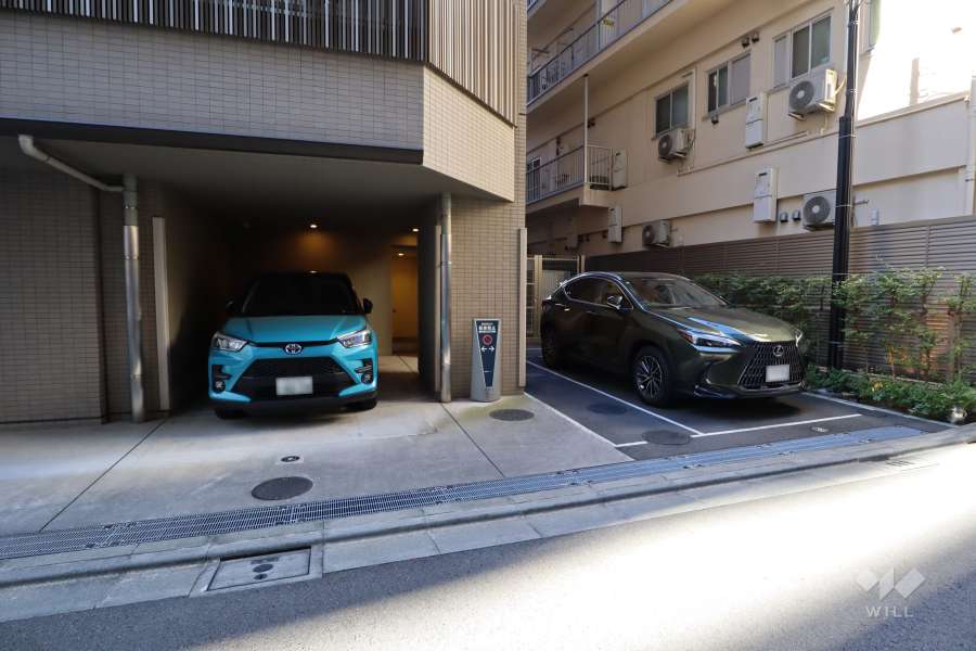 敷地内駐車場(屋内平面式、屋外平面式)