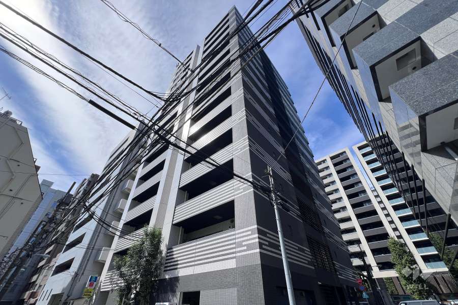 ステージファースト蔵前2アジールコートの外観（東側から）