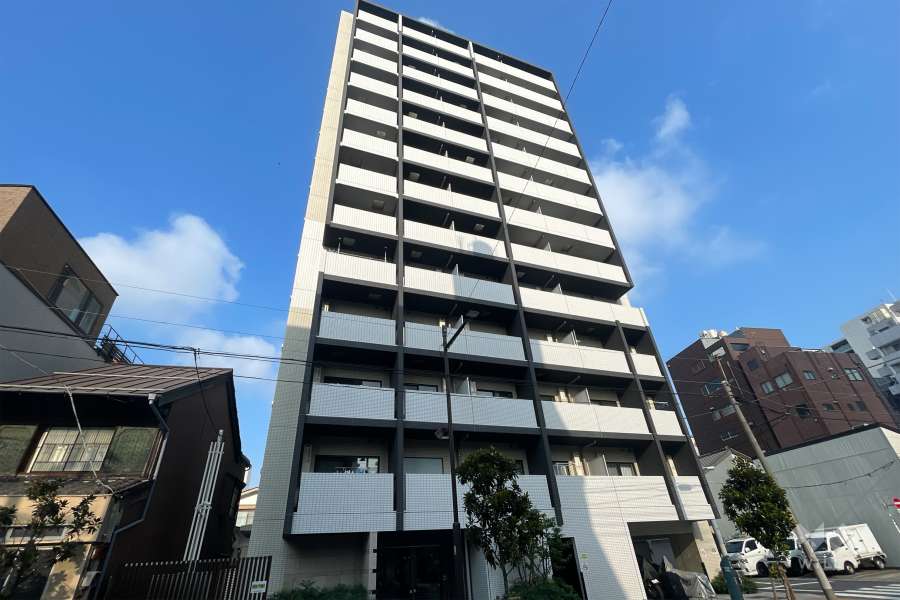 ステージグランデ元浅草の外観（南東側から）