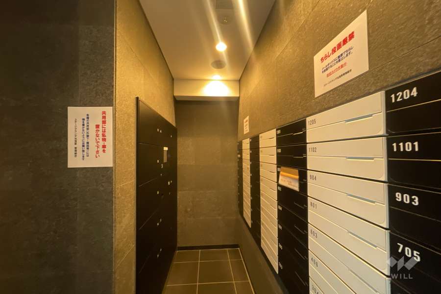 共用ポストと宅配ボックス