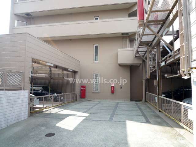 敷地内駐車場（屋外機械式）