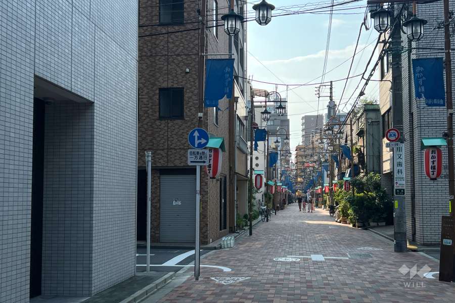 敷地北側の前面道路　