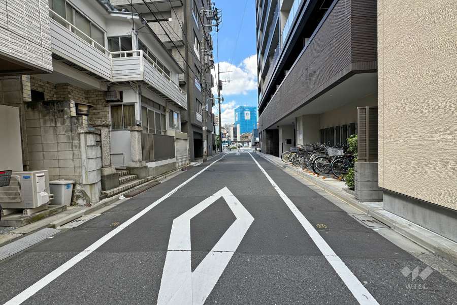 敷地南西側の前面道路　