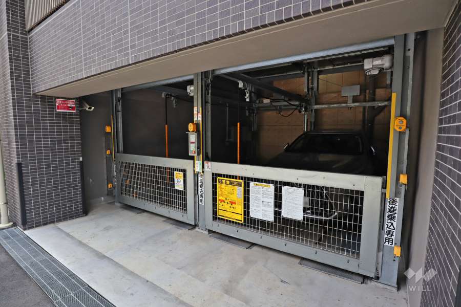 敷地内駐車場（屋内機械式）