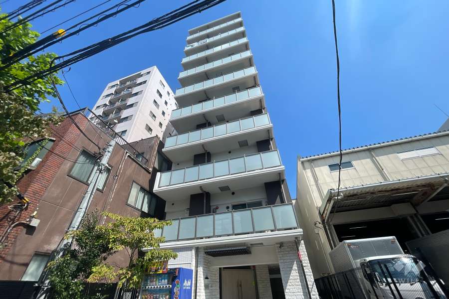 フォースター浅草イーストの外観（南西側から）