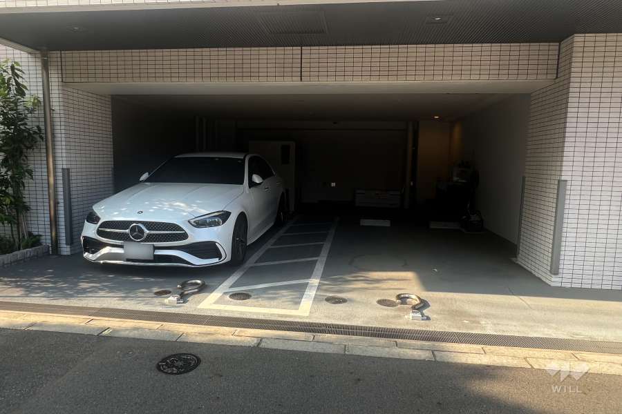 敷地内駐車場（屋内平面式）