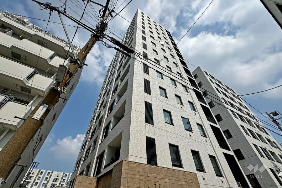 プレジール入谷の外観（西側から）