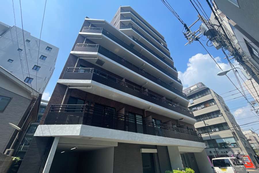 プレールドゥーク浅草4の外観（南東側から）