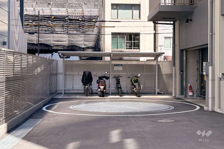 バイク置場
