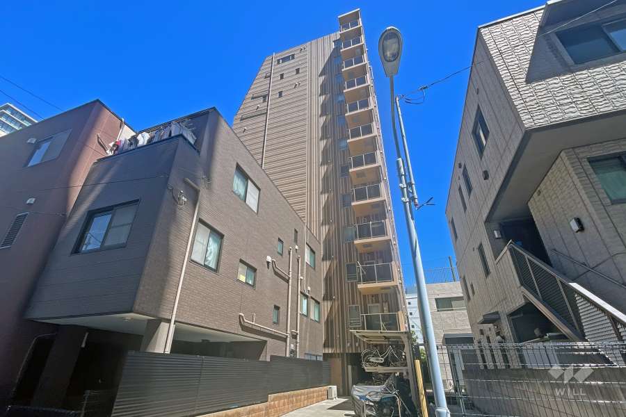 シーネクスプレミア浅草橋の外観（南東側から）