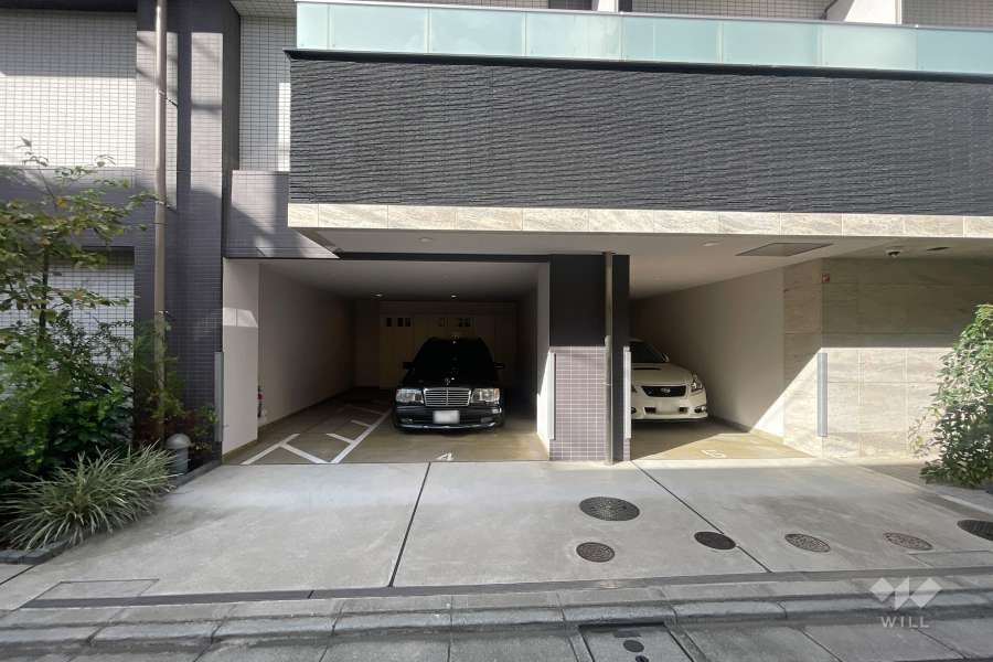 敷地内駐車場（屋内平面式）